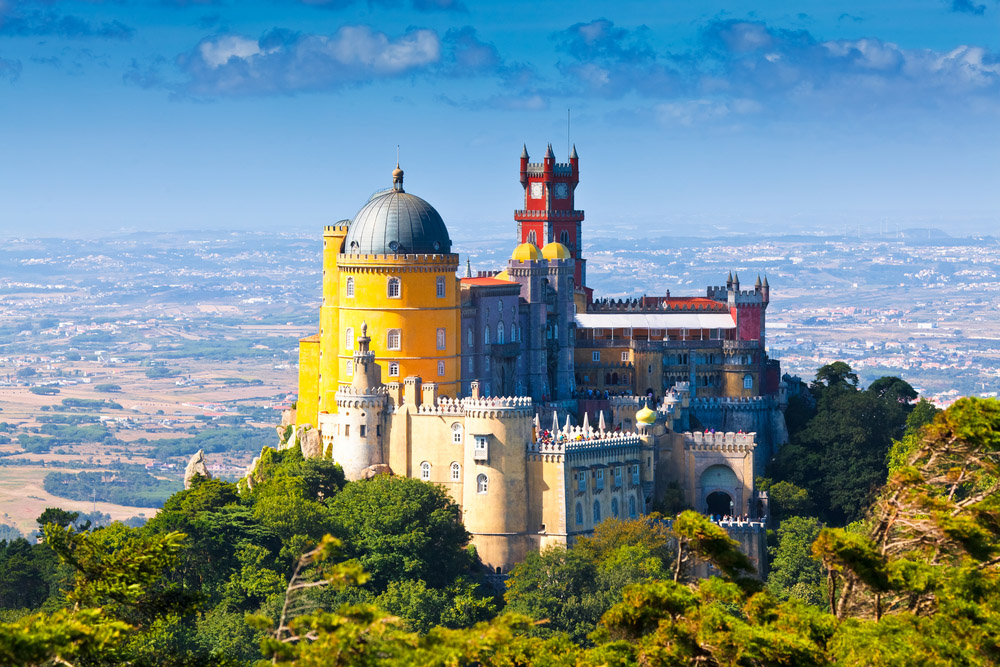 hilltop palace Palácio da Pena Sintra Portugal
